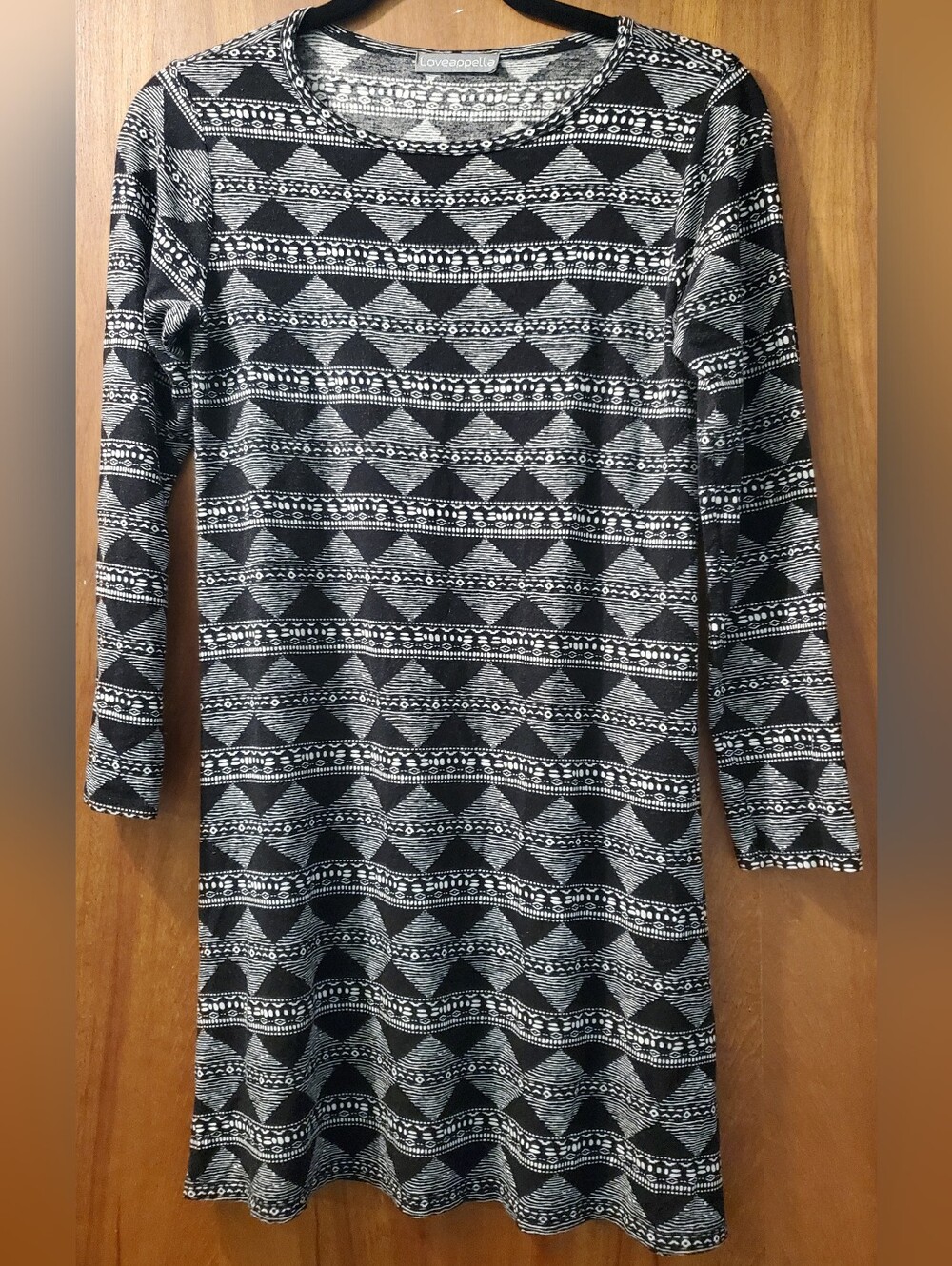 Loveappella Black and White Patterned Knit Dress